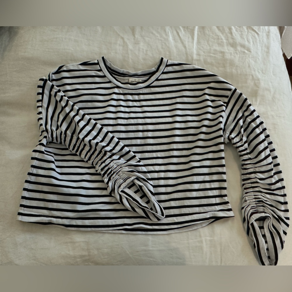 Oak and Ivy black and white stripe shirt